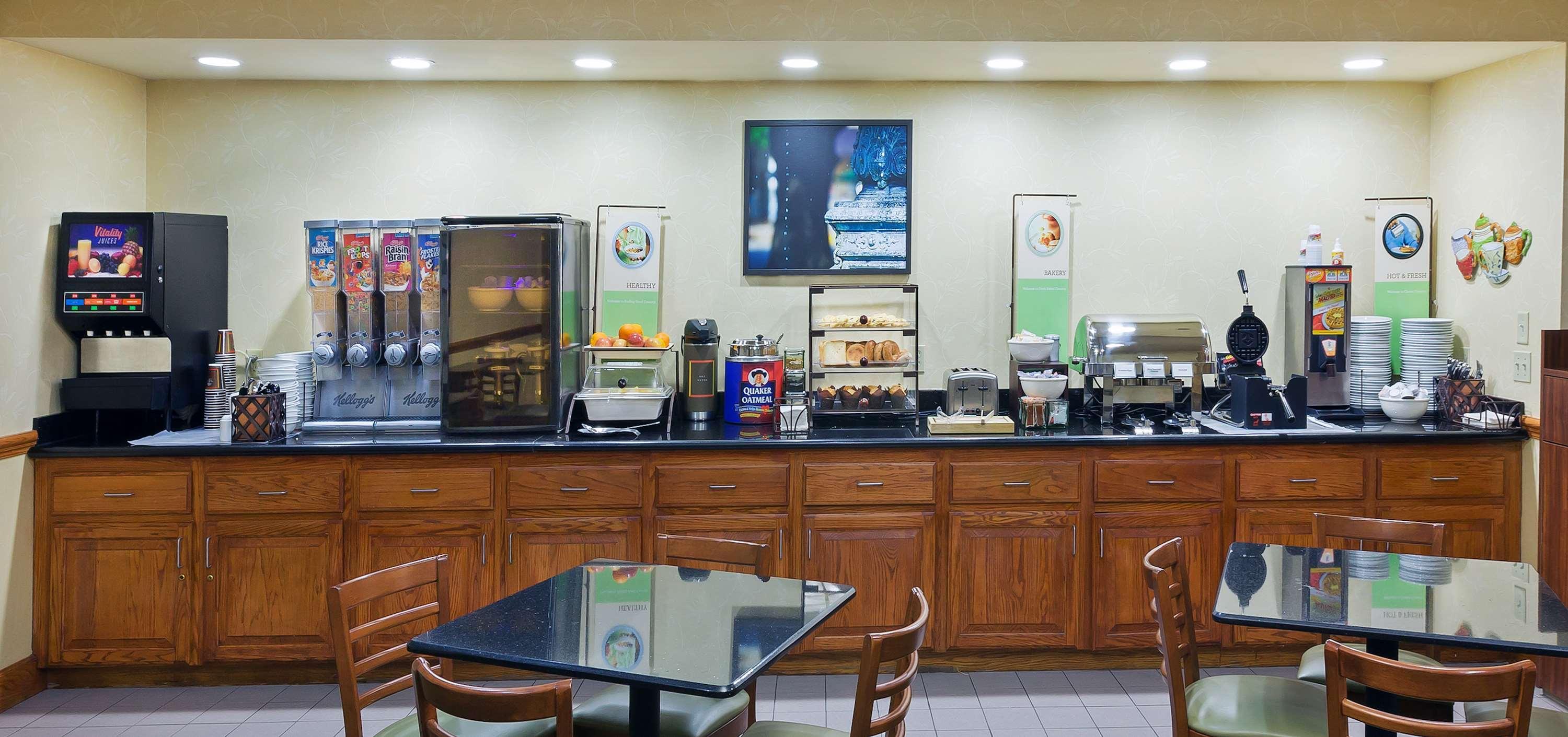 Country Inn & Suites By Radisson, Oklahoma City At Northwest Expressway, Ok Restaurante foto